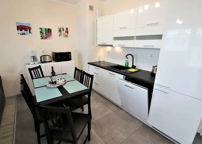 Superior Pastelowy Przy Plazy